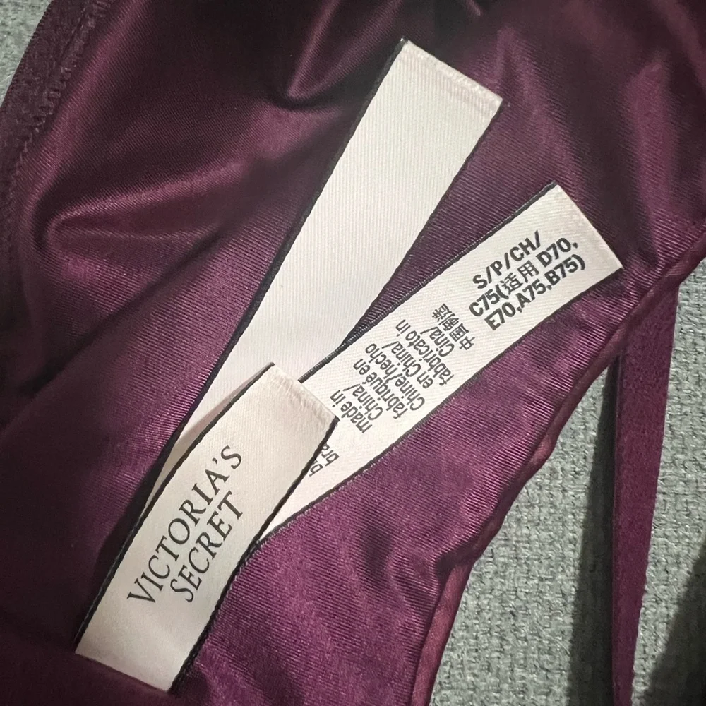 Victoria’s Secret Bralette Size Small - Picture 4 of 5